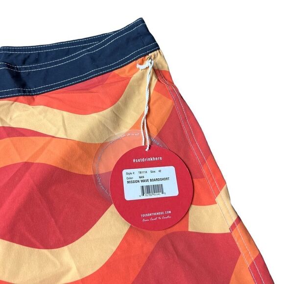 Toes On The Nose Mission Wave Board Wave Shorts - Picture 8 of 10